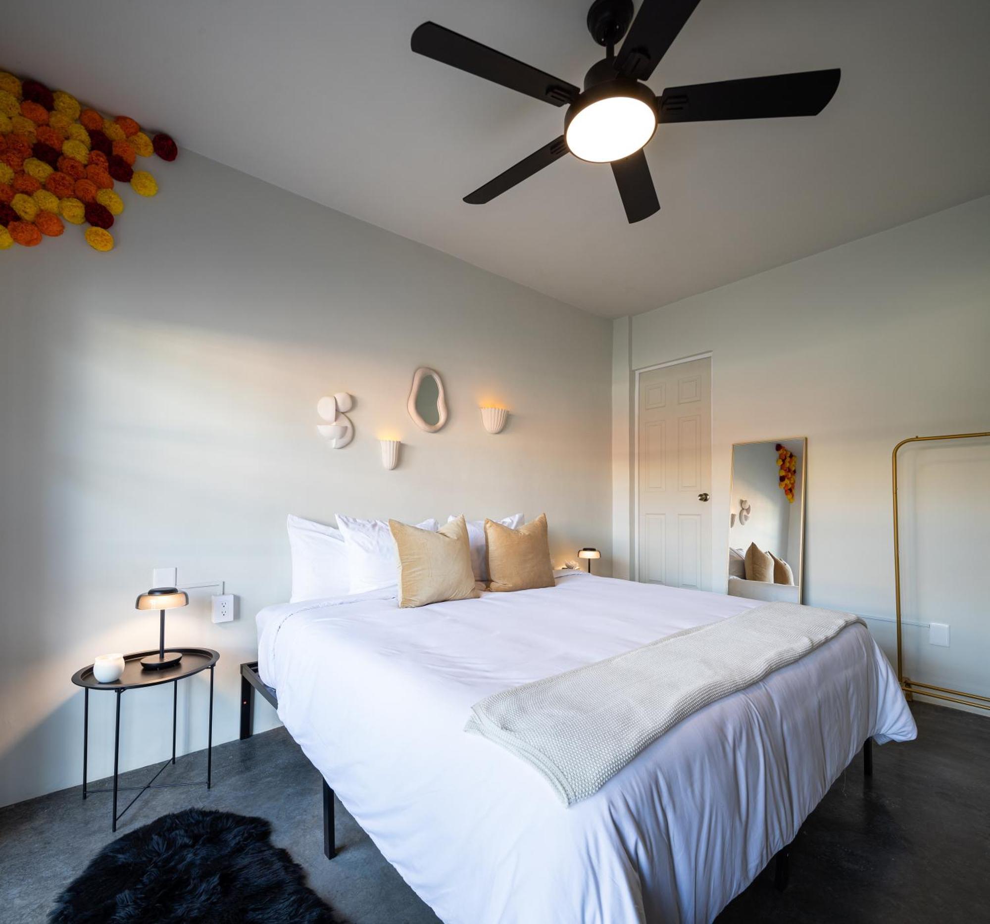 Casa Lumos - Minimalist Comfort Suites In Centro Historico Oaxaca Exterior photo